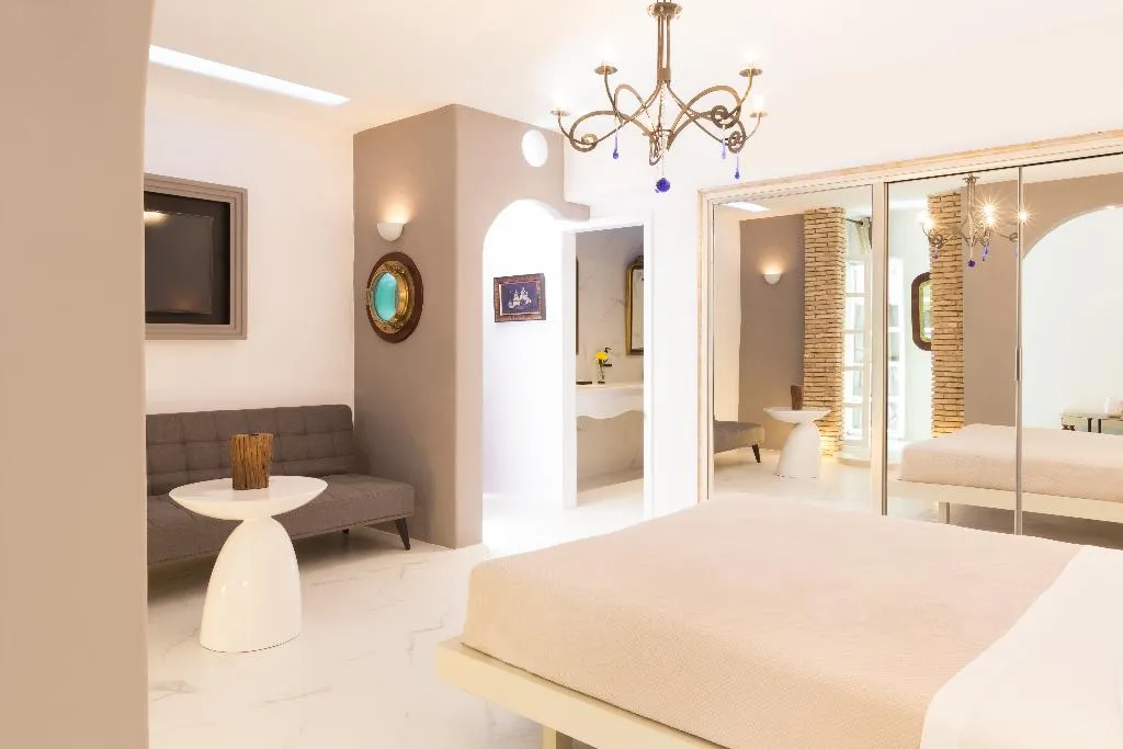 JUNIOR SUITE GARDEN VIEW Room, Kivotos Mykonos, Mykonos