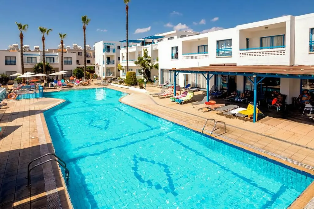 Pool, Kefalonitis Apartments, Cyprus