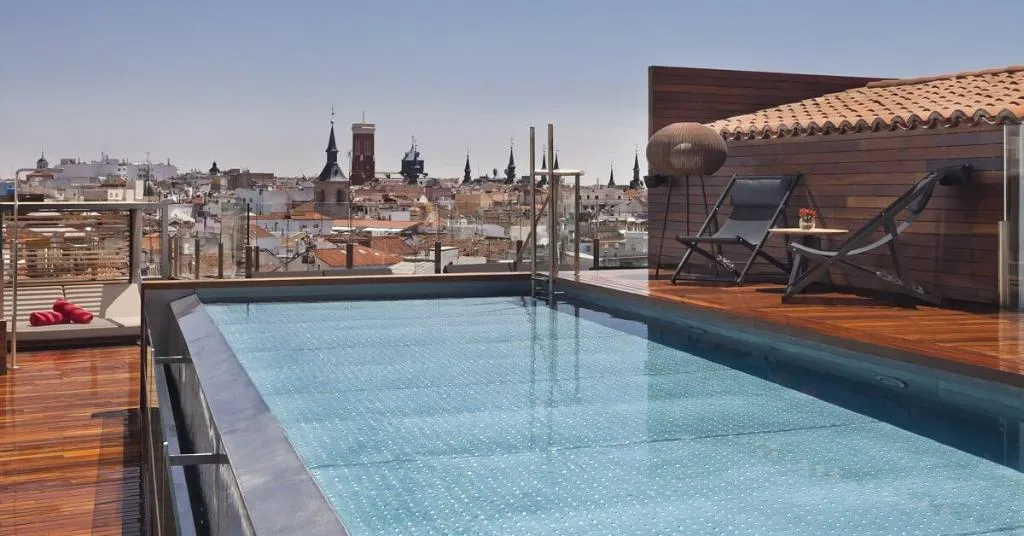 Pool, Palacio de los Duques Gran Meliá, Madrid