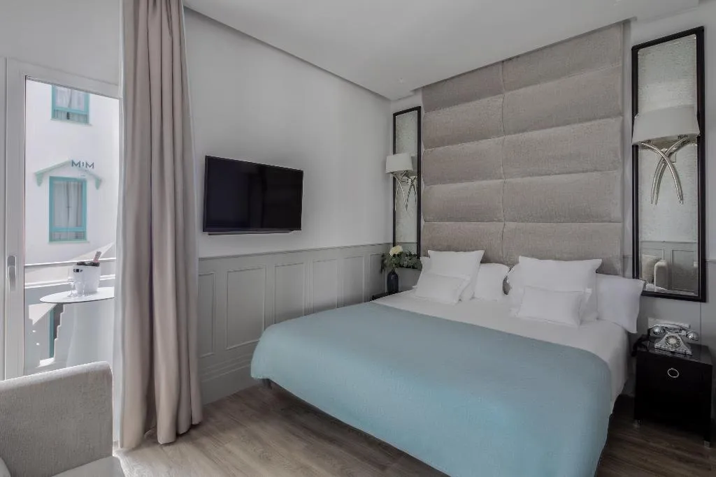 Double or Twin DELUXE WITH TERRACE Room, MiM Ibiza by Melia Collection, Ibiza