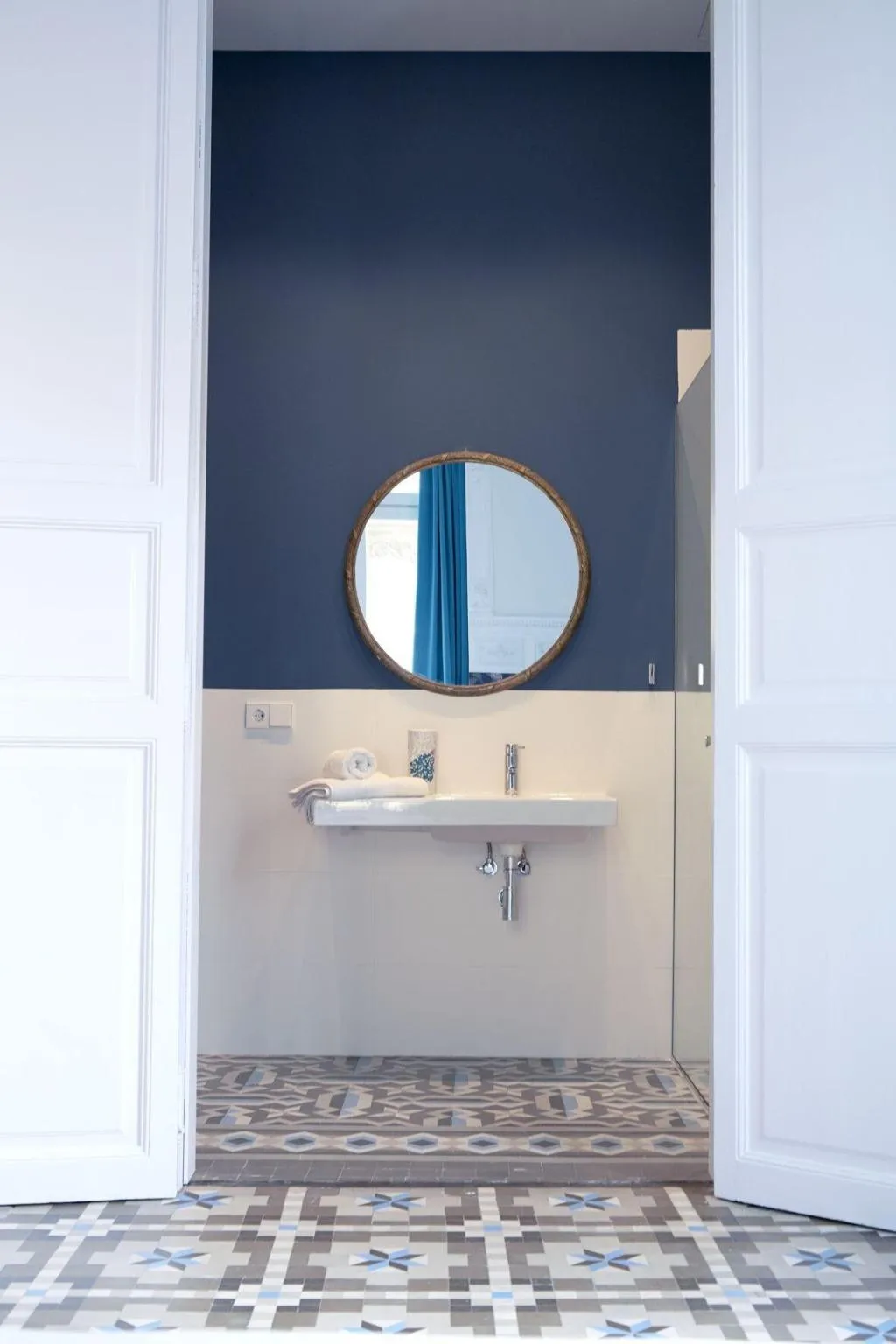 Room, L'Esplai Valencia, Valencia