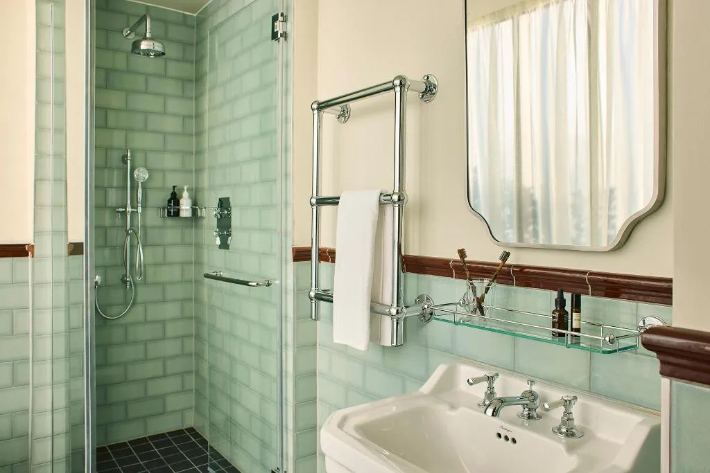 DOUBLE STANDARD Room, The Hoxton Dublin, Dublin