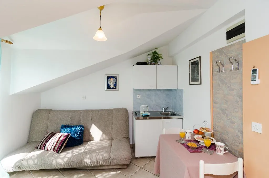 STUDIO WITH TERRACE Room, Apartments Bell Memories, Dubrovnik