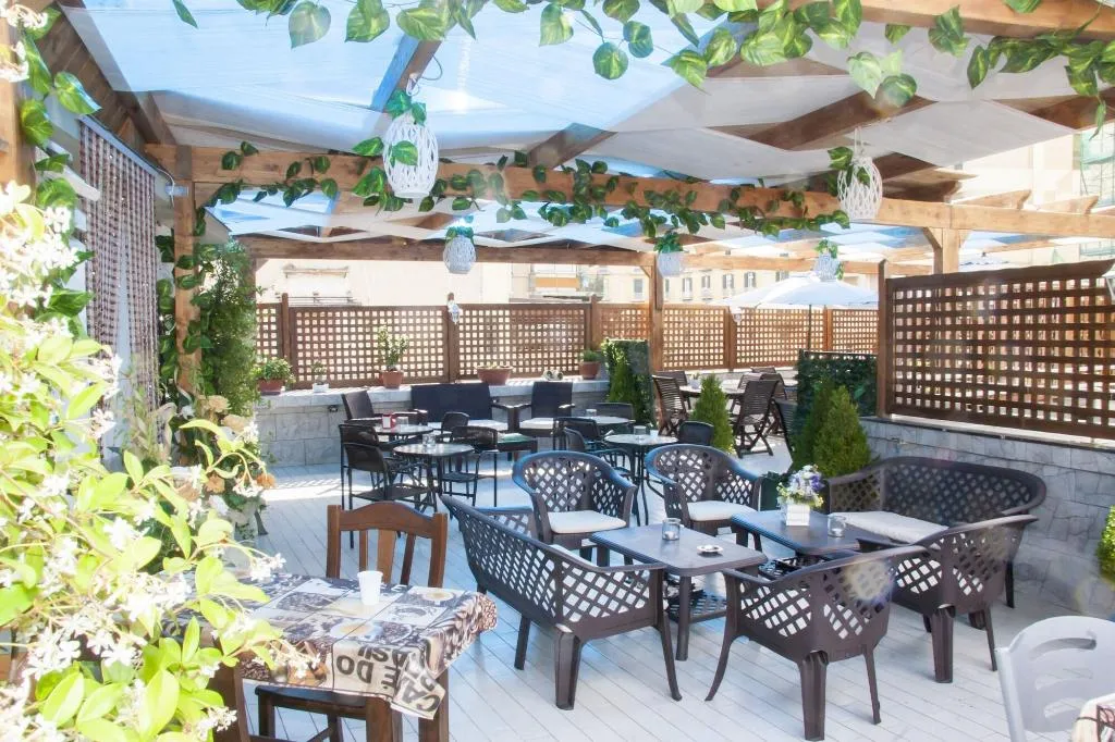 Restaurant, Residence Confalone, Naples