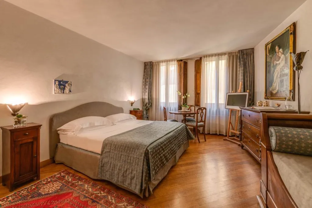 DOUBLE SUPERIOR Room, In Piazza della Signoria - Residenza d'Epoca, Florence