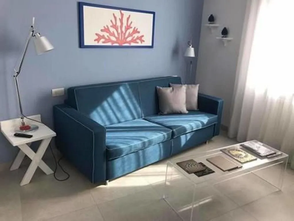 Room, Al Parco Primavera, Naples