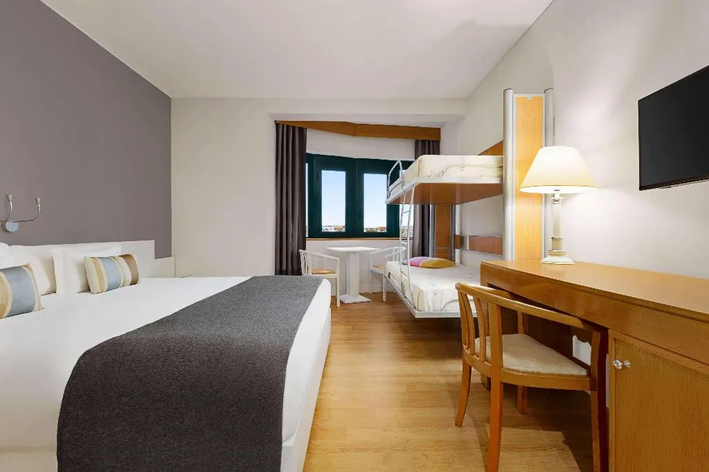 Room KING SIZE BED Room, TRYP Montijo Parque Hotel, Lisbon