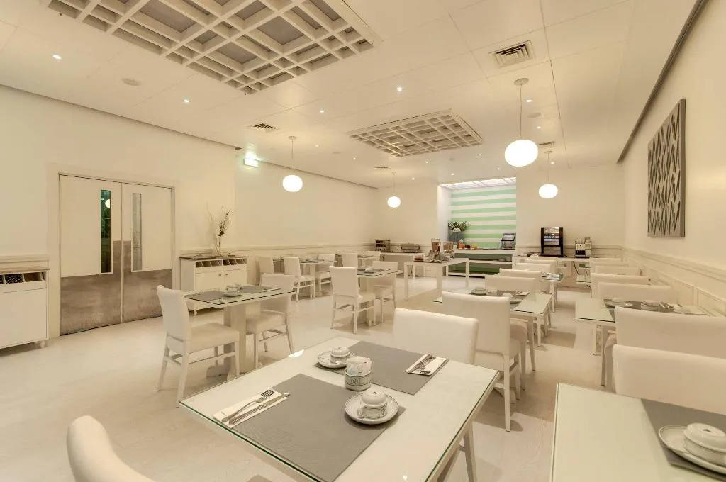 Restaurant, TRYP Montijo Parque Hotel, Lisbon