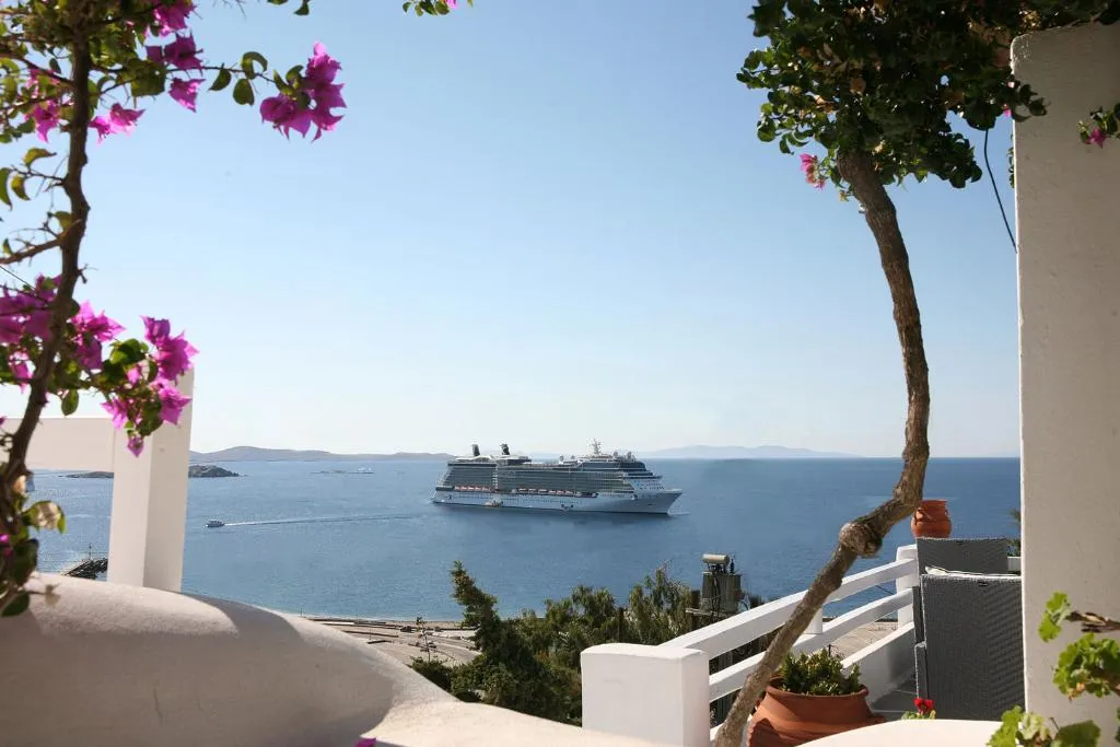 General view, Madalena, Mykonos