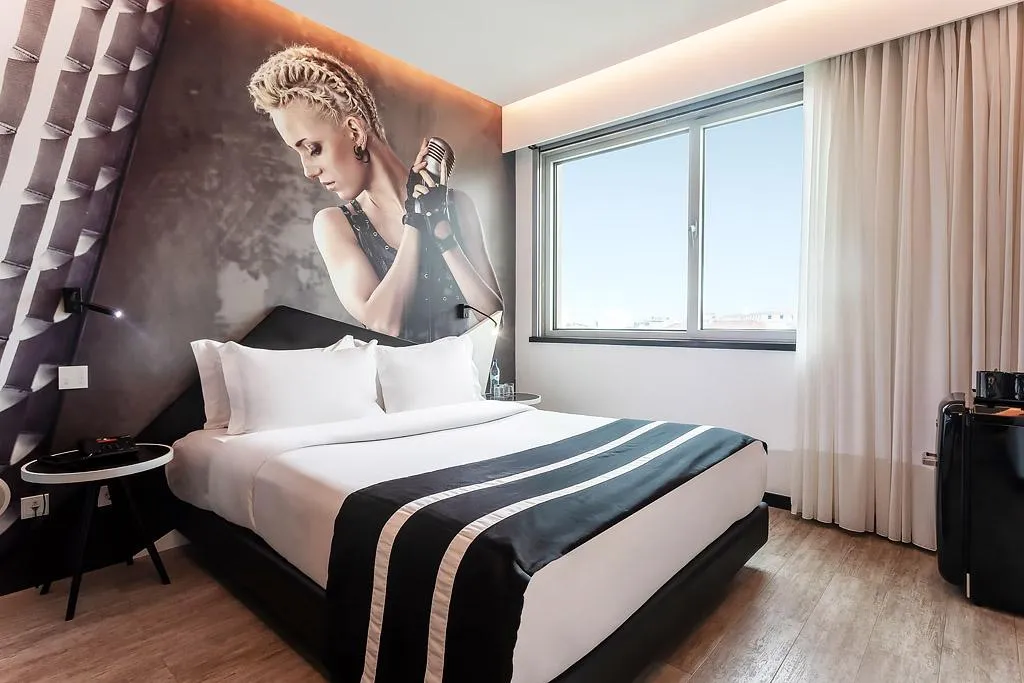 Double or Twin ECONOMY Room, HF Fenix Music, Lisbon