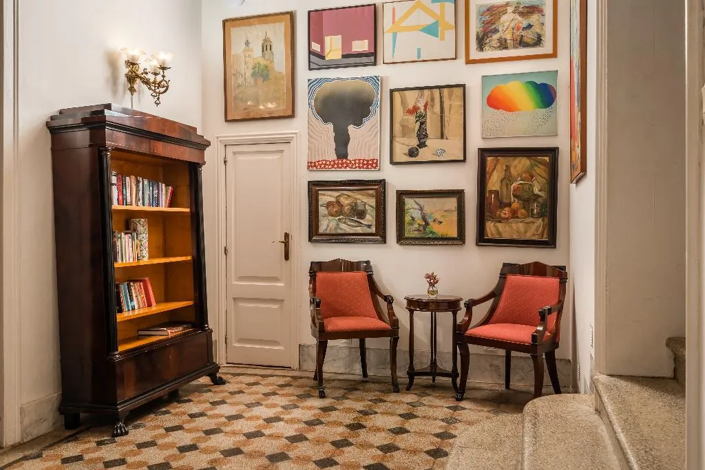 Lobby, Medium Romantic, Costa Brava