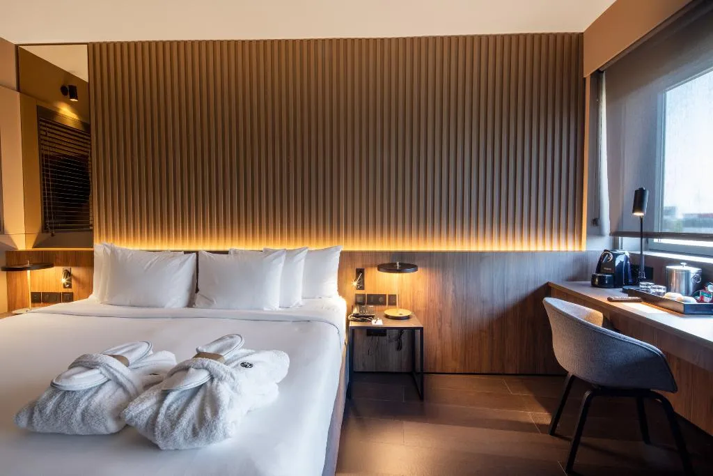 DOUBLE SINGLE USE EXECUTIVE Room, BAH Barcelona Airport Hotel, Barcelona