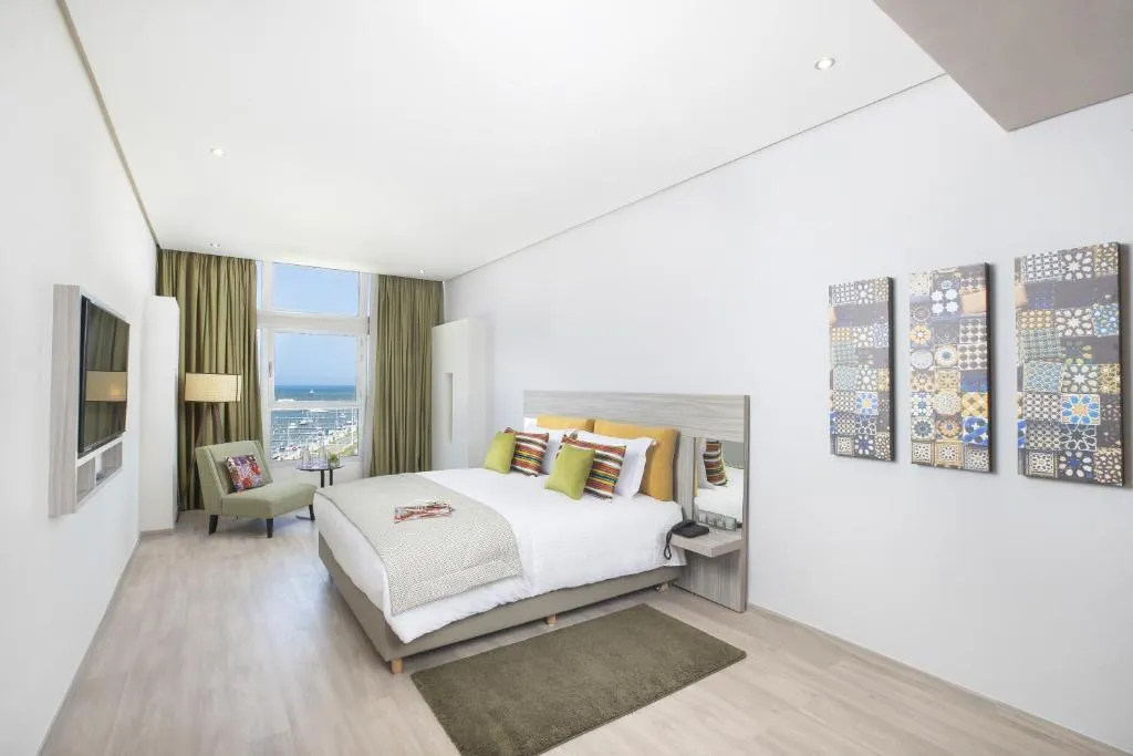 JUNIOR SUITE STANDARD Room, Marina Bay City Center, Tangier