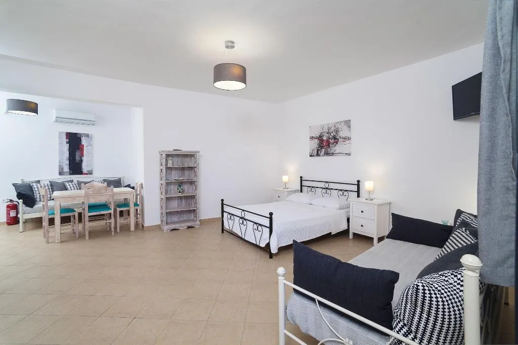 Room, Aelia Suites, Santorini