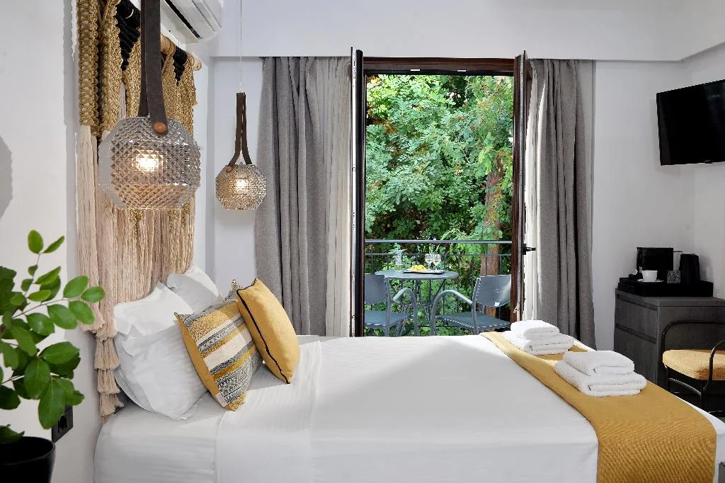 DOUBLE DELUXE Room, Yianna Hotel, Kefallinia