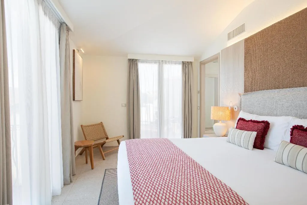DOUBLE SEA VIEW Room, Mangia's Santa Teresa Sardinia, Curio Collection, Olbia