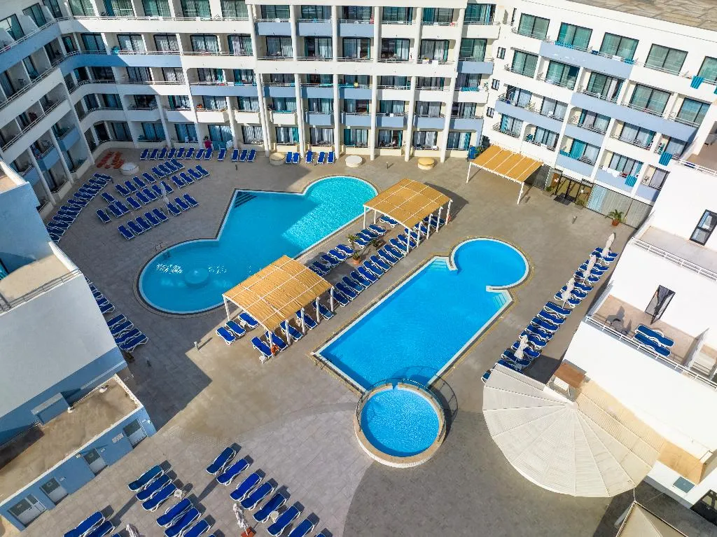 Pool, Riviera Spa Resort – Adults Only, Malta