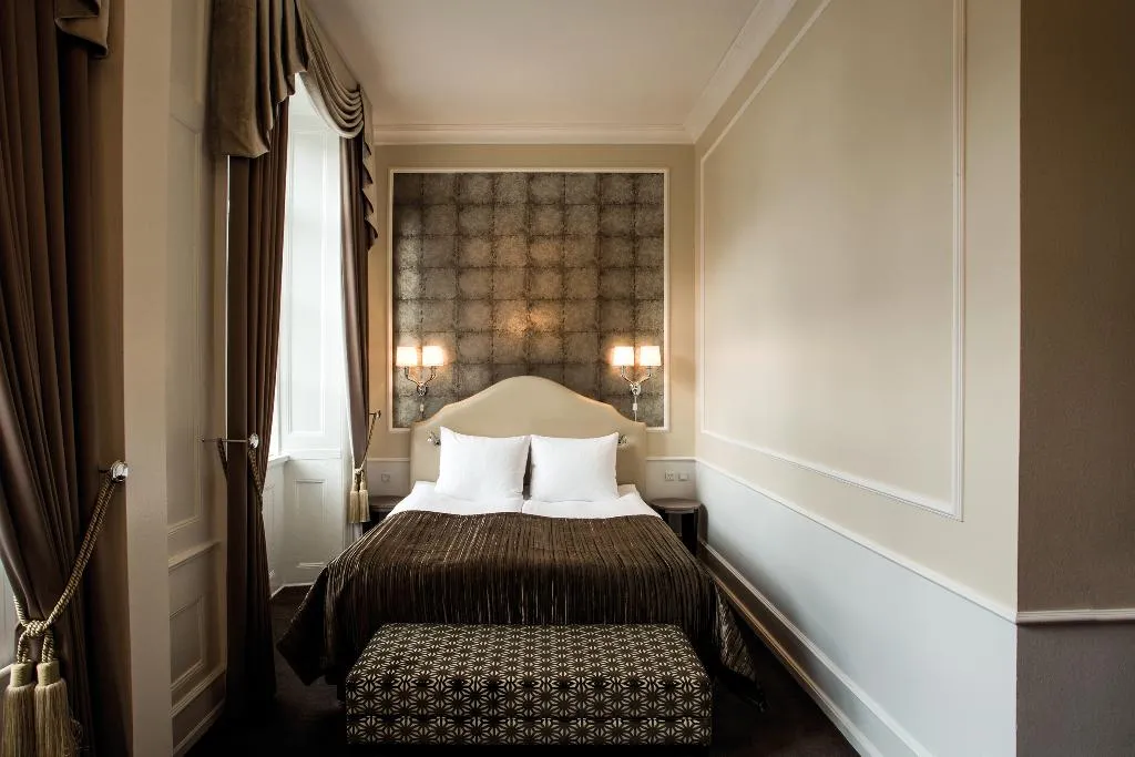 Room, Phoenix, Copenhagen