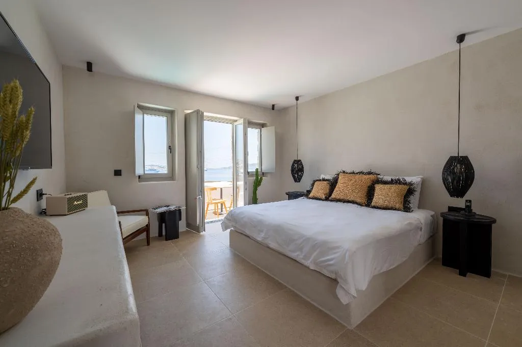SUITE SEA FRONT Room, Rocabella Mykonos Hotel, Mykonos
