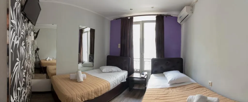 TWIN STANDARD Room, Cosmopolit, Athens