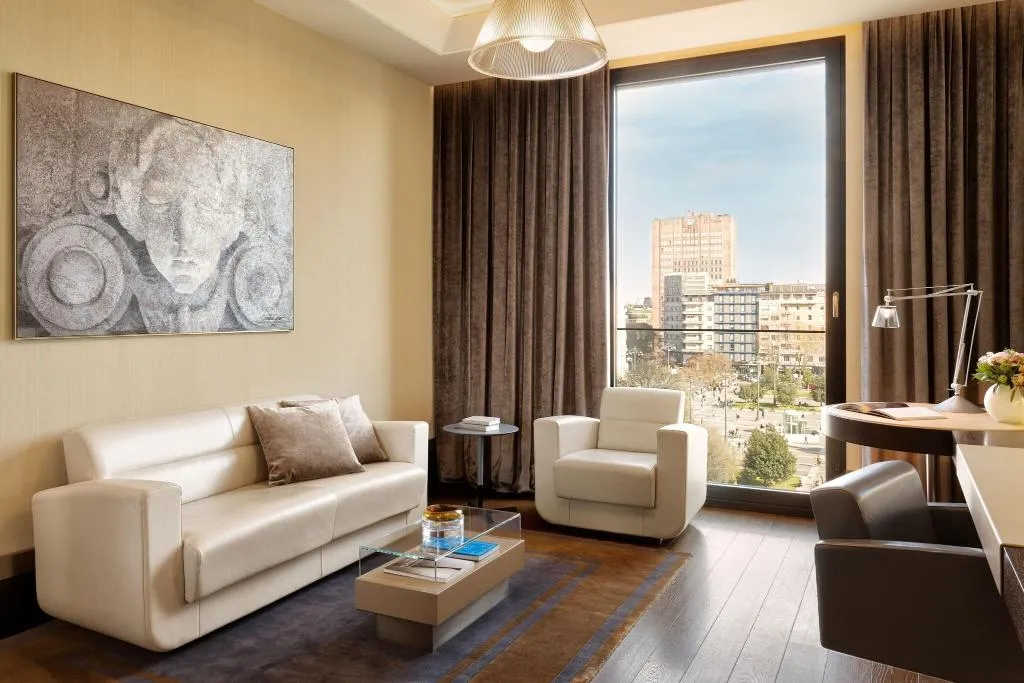 Room, Excelsior Hotel Gallia, a Luxury Collection Hotel, Milan
