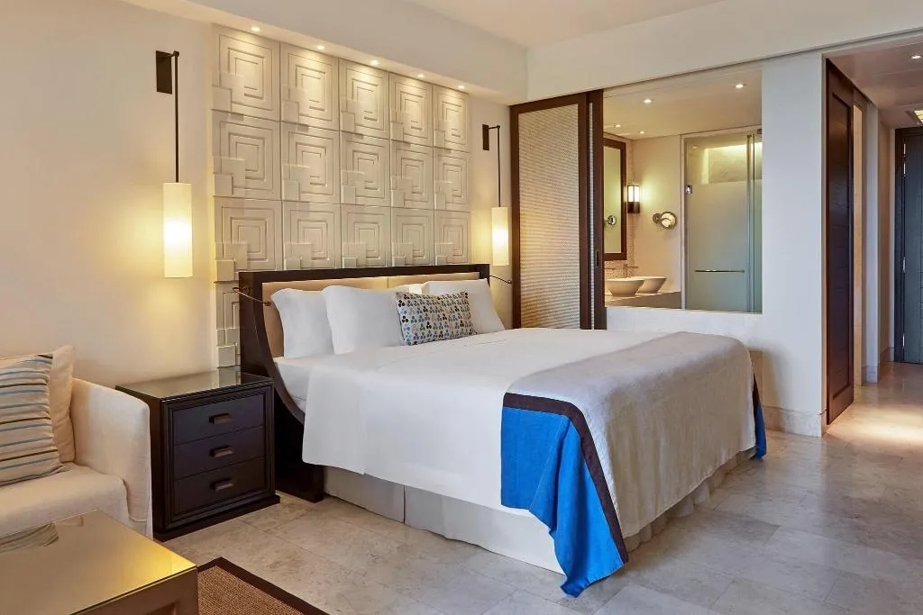 Room, The Romanos, A Luxury Collection Resort, Kalamata