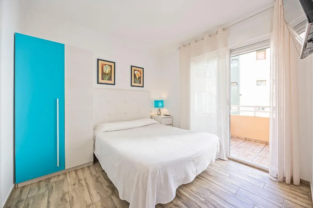 APARTMENT DELUXE TWO BEDROOM Room, Apartamentos Chorrol, Costa Blanca
