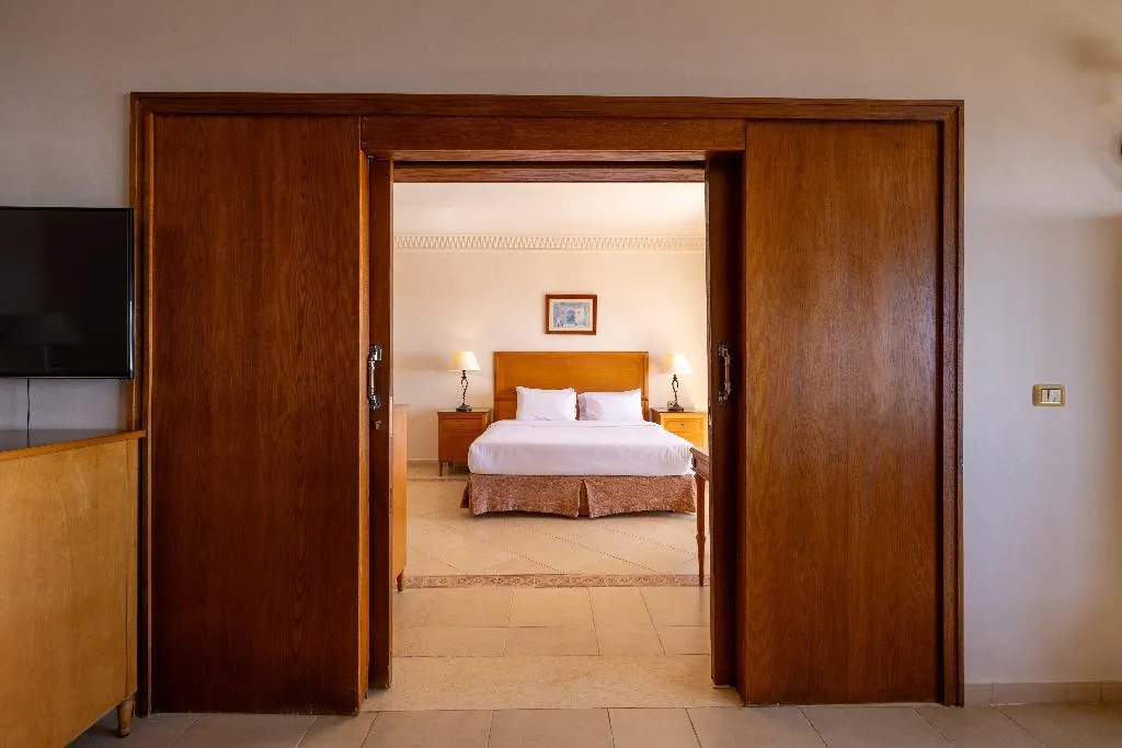 SUITE SEA VIEW WITH BALCONY Room, Continental Plaza Beach, Red Sea Riviera
