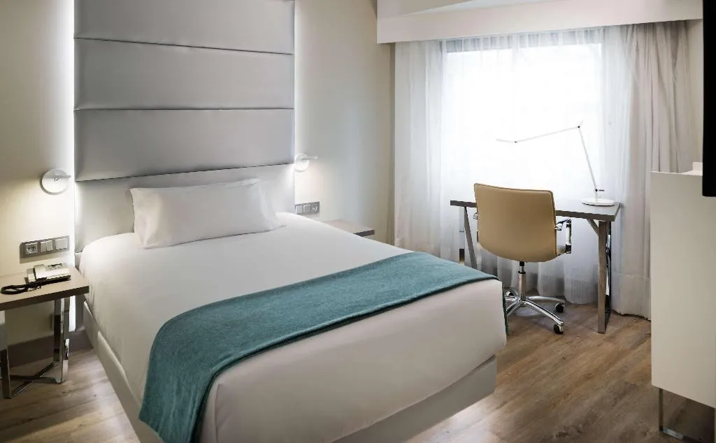 SINGLE STANDARD Room, NH Madrid Zurbano, Madrid