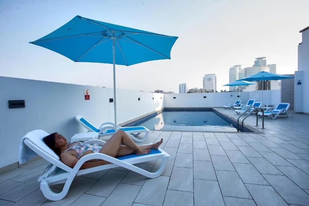 Pool, City Avenue Al Reqqa Hotel, Dubai