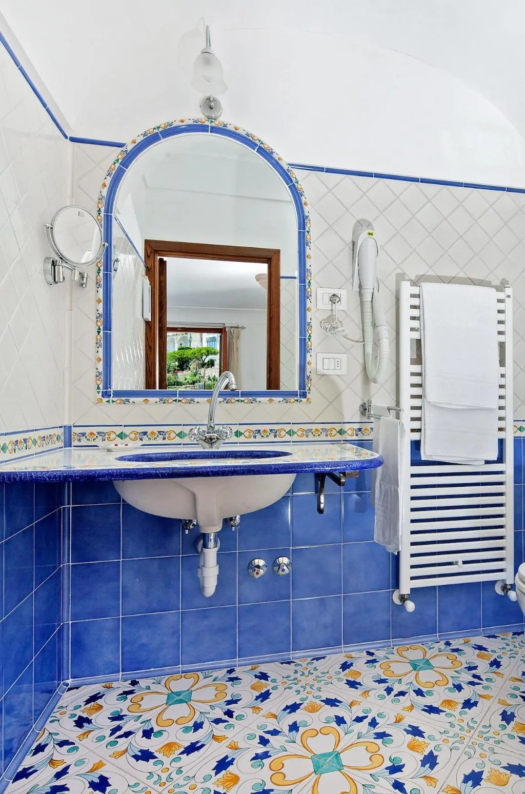 Room, Hotel Vittoria Positano, Naples