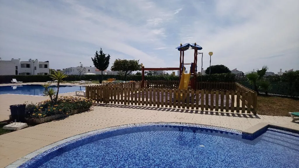 Sports and Entertainment, Quinta das Figueirinhas and Quintinha Village, Algarve