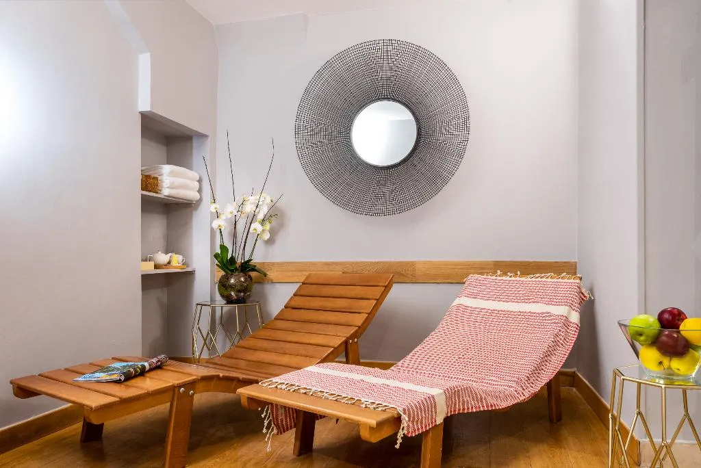 Sports and Entertainment, Leonardo Boutique Hotel Rome Termini, Rome