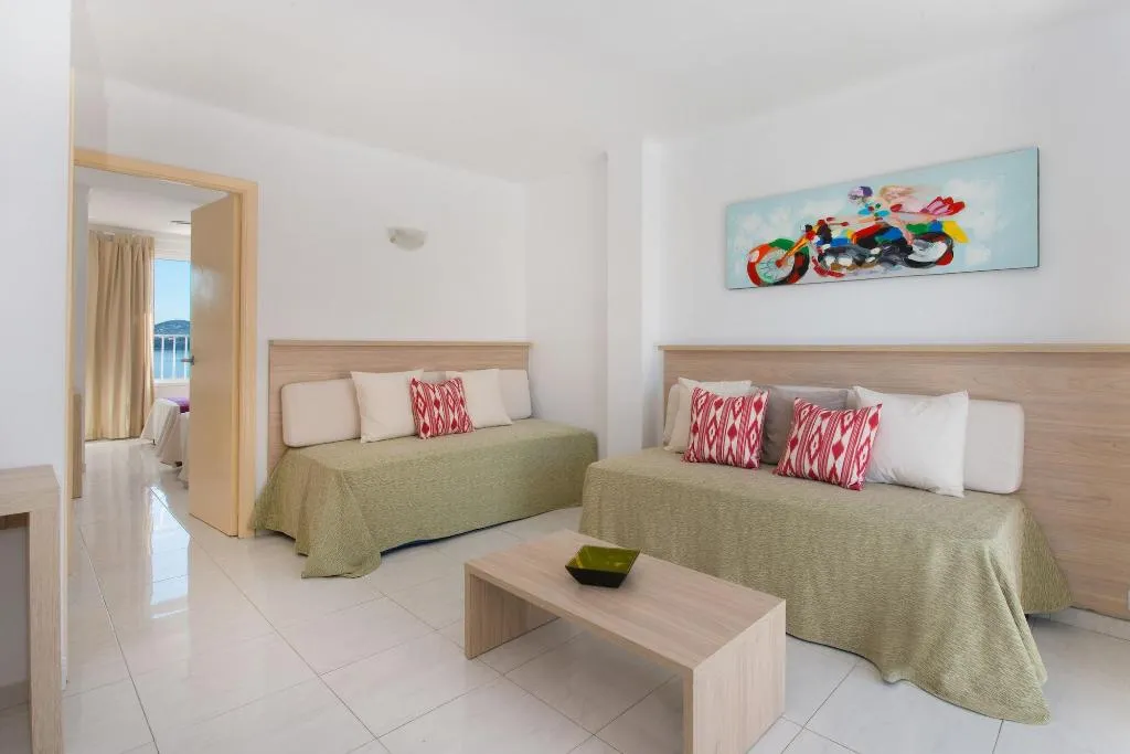 Room, Apartamentos Calablanca, Majorca