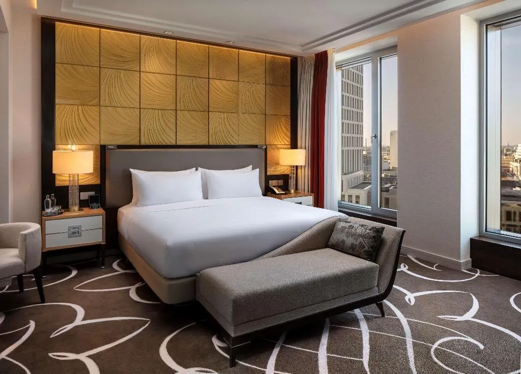 Room, Waldorf Astoria Berlin, Berlin