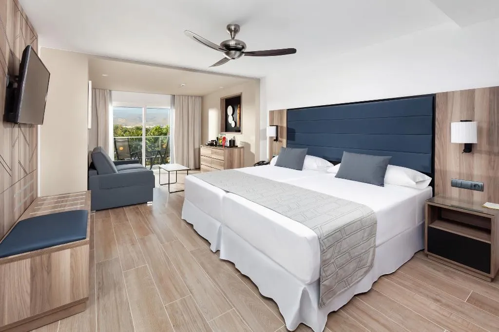 FAMILY ROOM STANDARD Room, Hotel Riu Palace Oasis, Gran Canaria