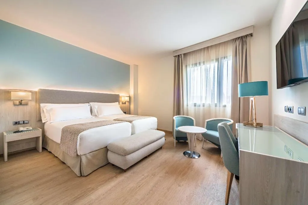Room, Occidental Sevilla Viapol, Seville