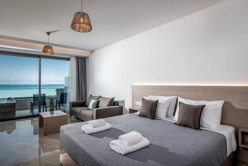 JUNIOR SUITE WITH JACUZZI Room, Ebenus Suites "by Checkin", Crete