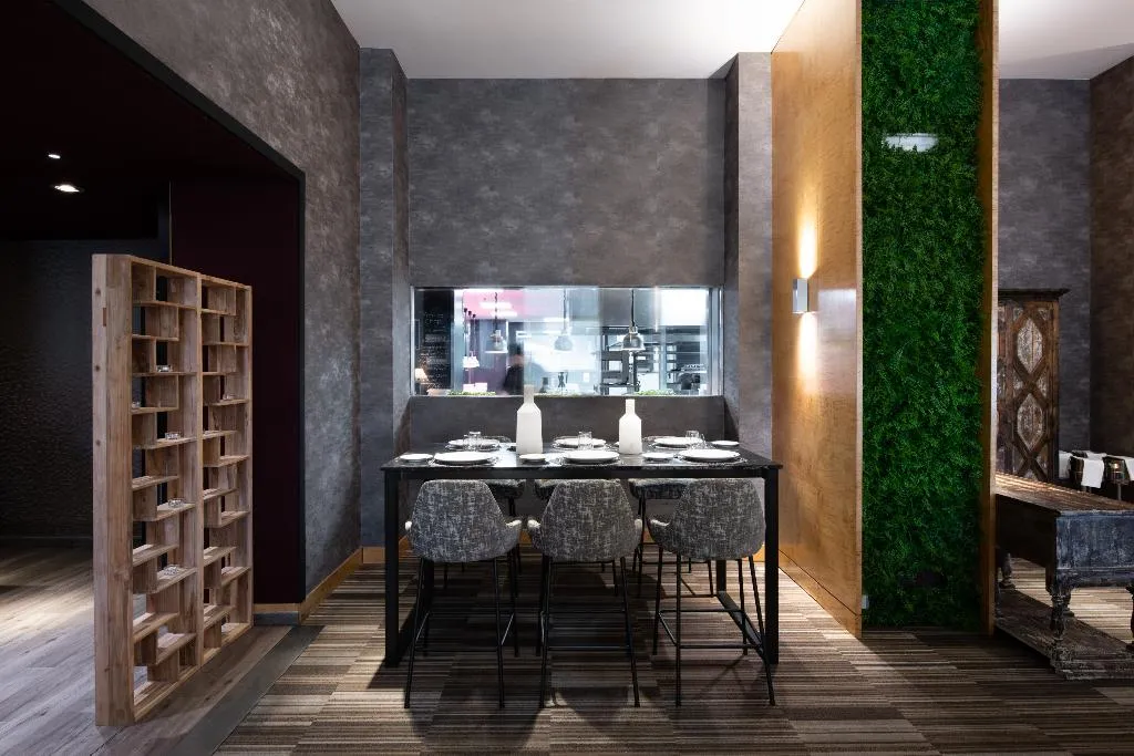 Restaurant, Catalonia Barcelona Plaza, Barcelona