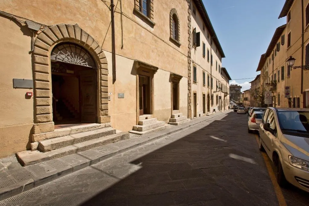 General view, Palazzo Renieri, Florence