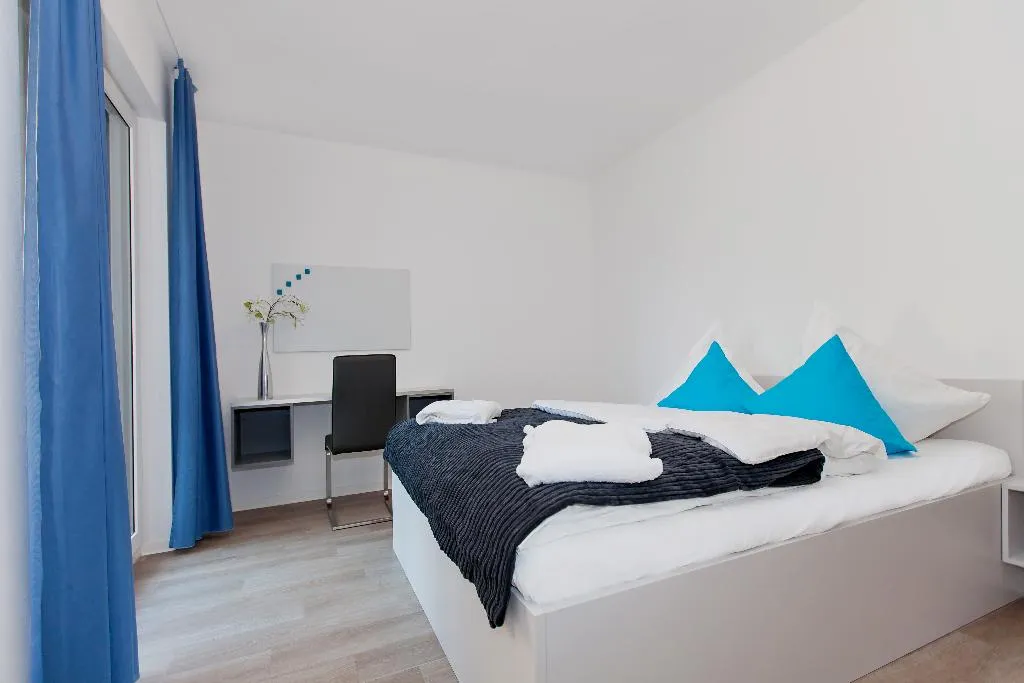 APARTMENT CAPACITY 3 ONE BEDROOM Room, Spreepolis Boardinghaus, Berlin