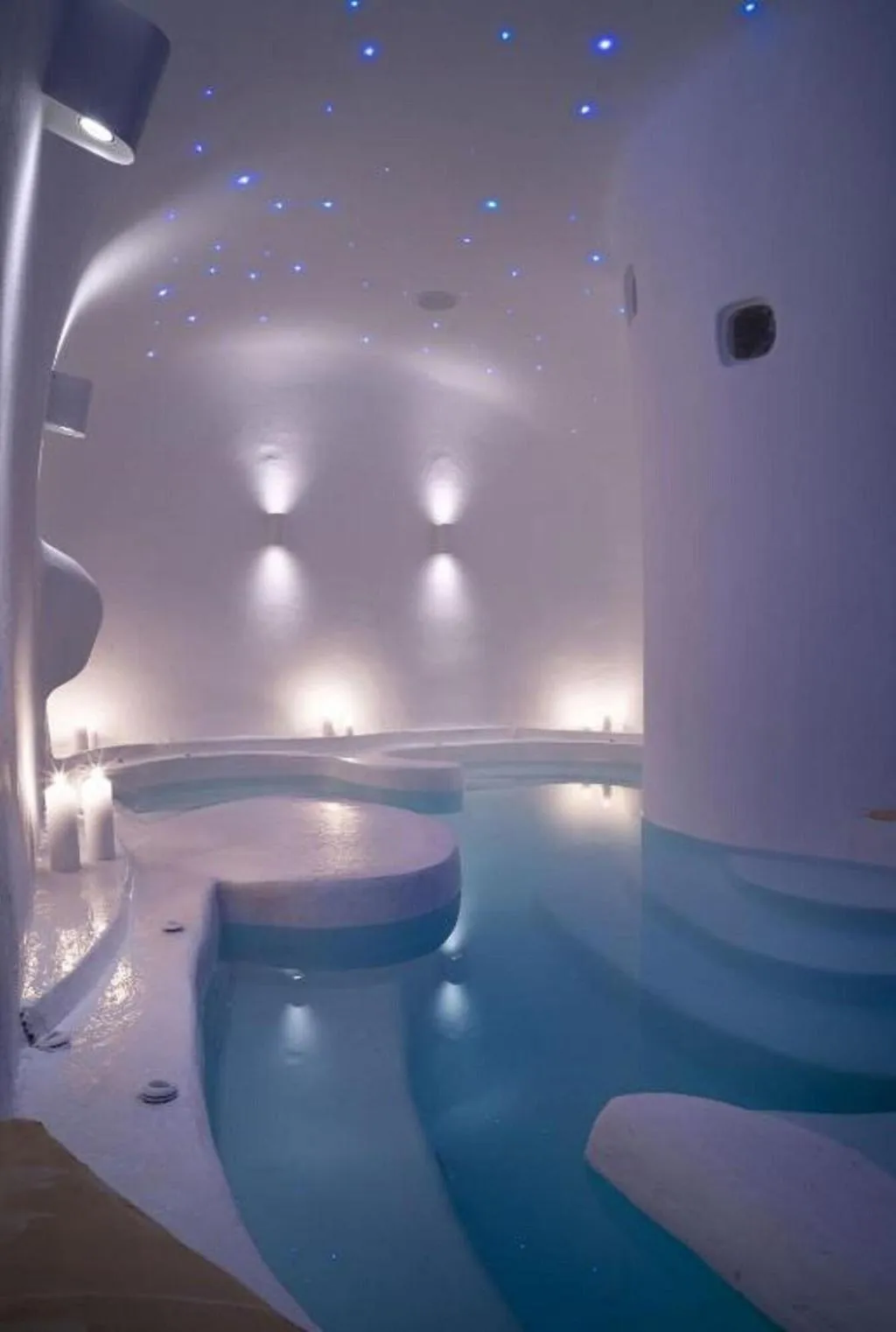 Sports and Entertainment, Dome Resort Santorin, Santorini