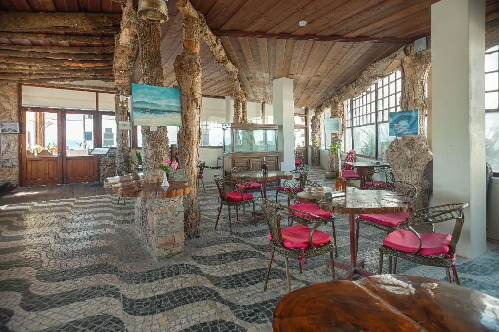 Bar, Estalagem Muchaxo Hotel, Lisbon