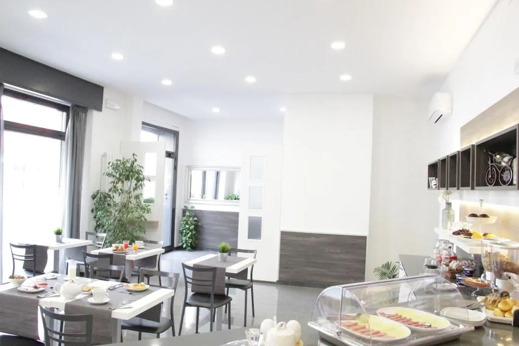 Restaurant, Hotel Siro, Milan