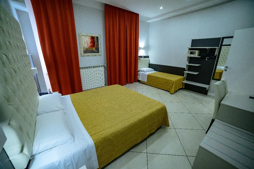 Room, Hotel Demó, Milan