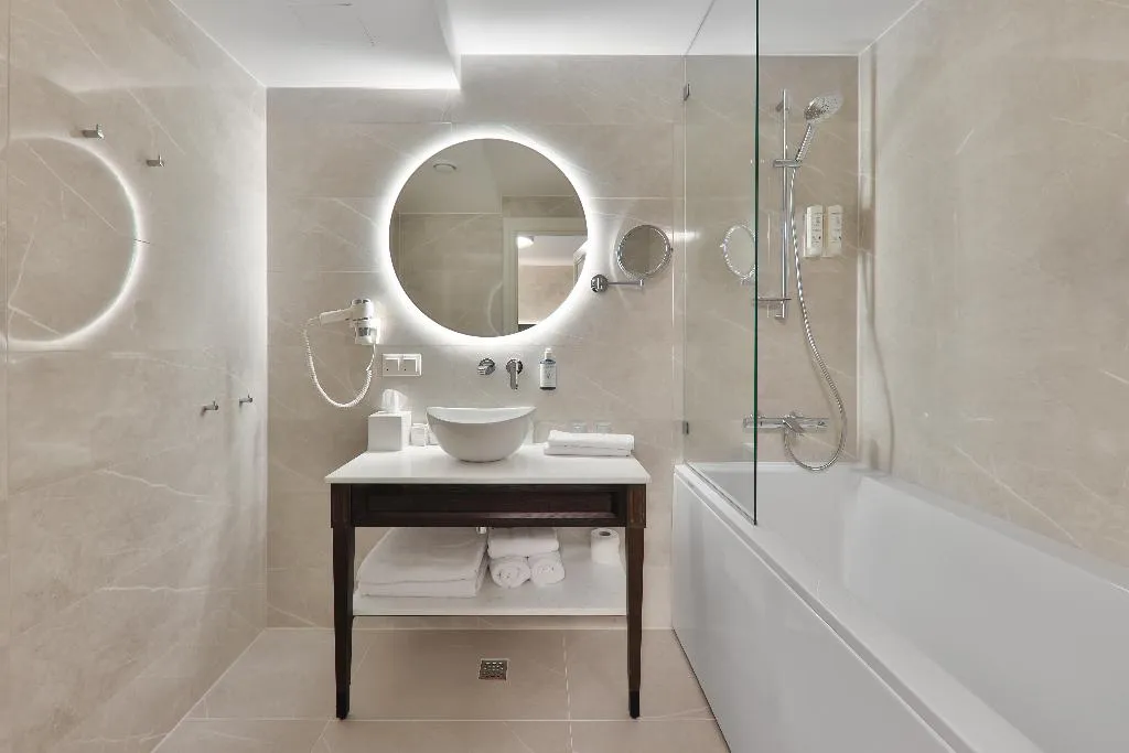 SUITE DELUXE Room, Nunne Boutique Hotel, Tallinn