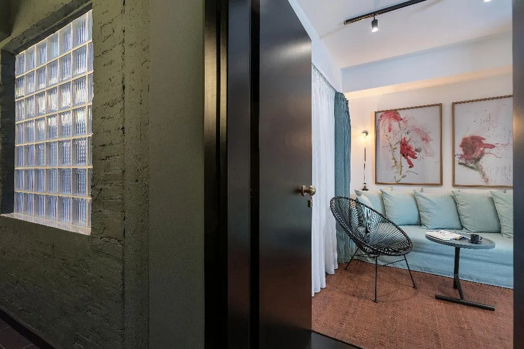 SUITE DELUXE Room, Nin&Bau Sarri 2, Athens