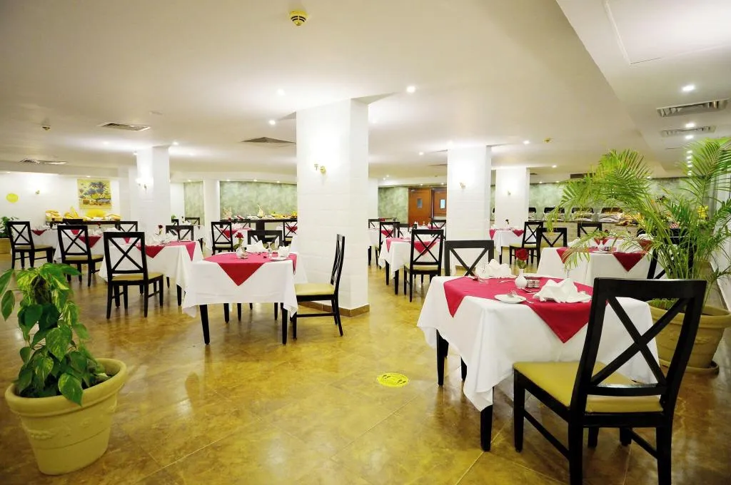 Restaurant, Falcon Naama Star Hotel, Red Sea Riviera