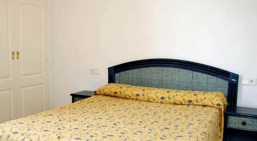 APARTMENT CAPACITY 7 THREE BEDROOMS Room, Zafiro, Costa Blanca