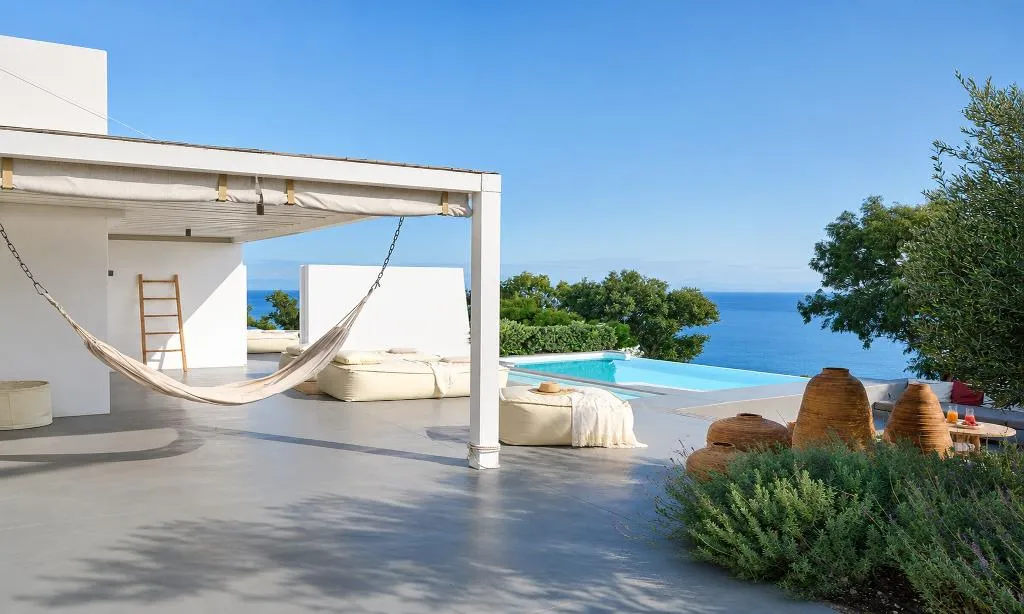 SUITE SUPERIOR WITH PRIVATE POOL Room, Santorini Heights, Santorini